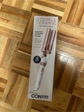 Conair Double Ceramic Triple Barrel Waver - White & Rose Gold